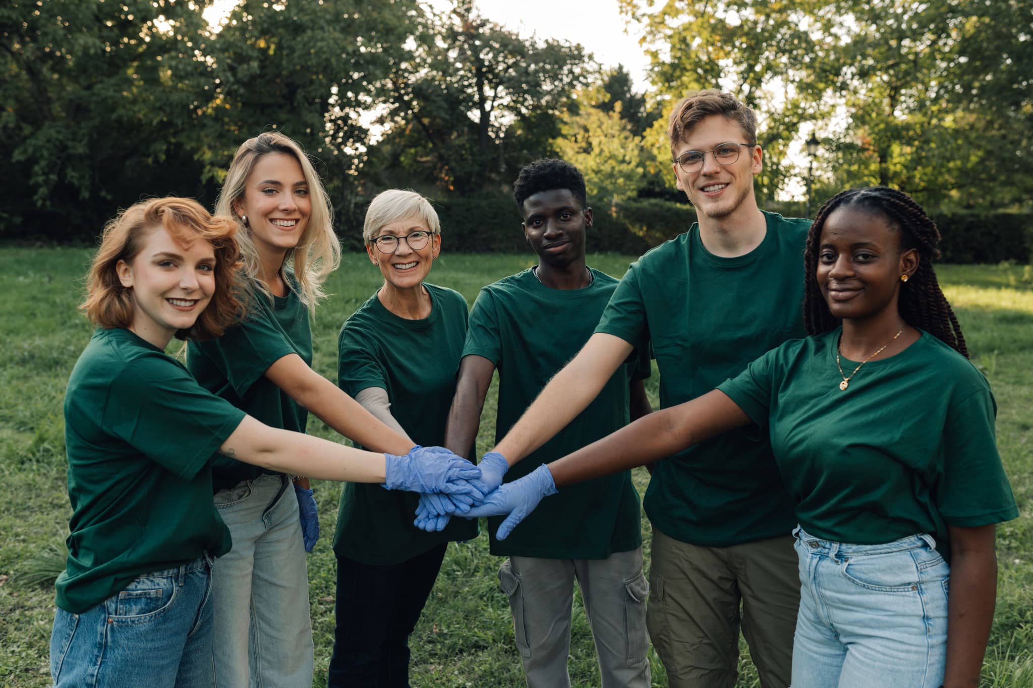 People Volunteering